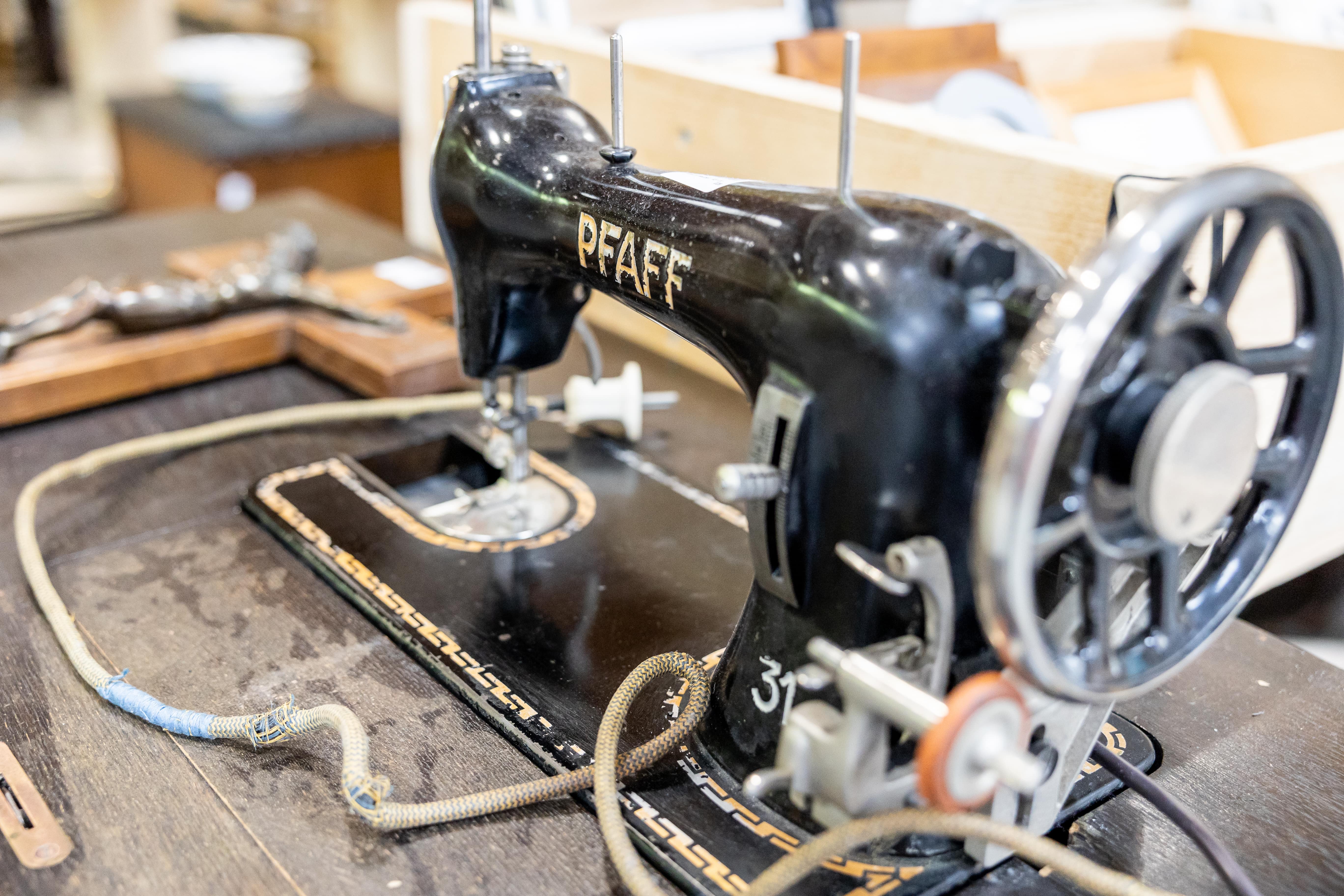 Estafette Burgum Vintage Naaimachine