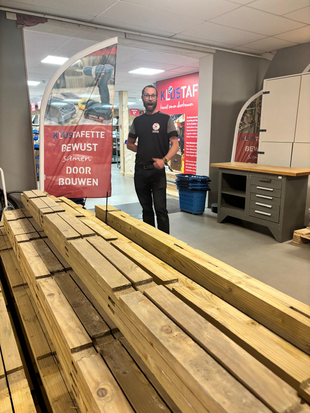 Hout In Klustafette